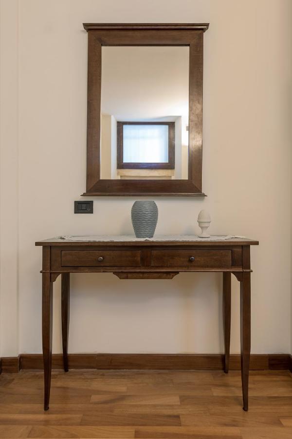 Goodstay Palazzo Marini Suite Лече Екстериор снимка